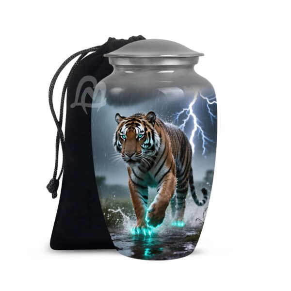 Majestic Tiger Urn Wild Tiger - Cremation Urn for Ashes Adult Male