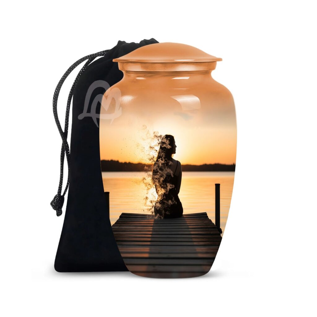 Forever in our hearts urn, Artistic cremation urn.