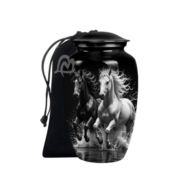 Decorative Urns - Beautifully Handcrafted Horse Urns for Ashes.