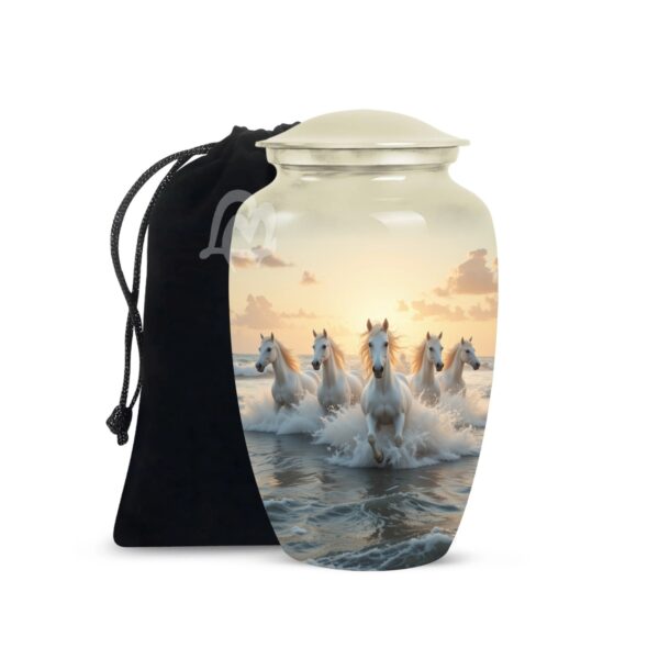 Decorative Urns - Beautifully Handcrafted Horse Urns for Ashes.