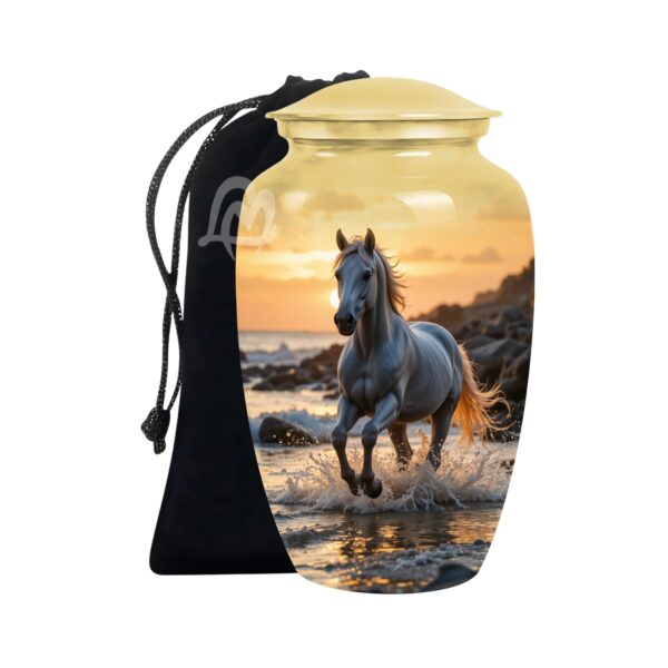 Decorative Urns - Beautifully Handcrafted Horse Urns for Ashes.