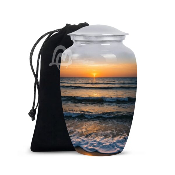 Handmade Funeral Urns With Velvet Bag Keep the Memory of Your Loved One.
