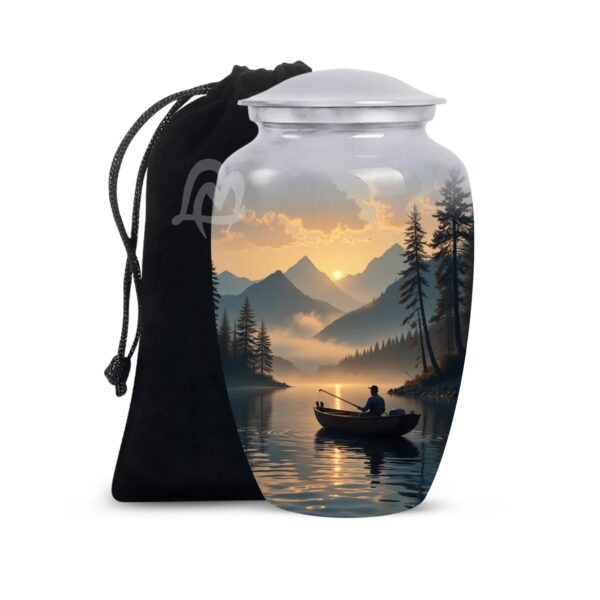 Suitable for Cemetery Burial Decorative Funeral Urns.